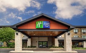 Holiday Inn Express & Suites Aurora - Naperville